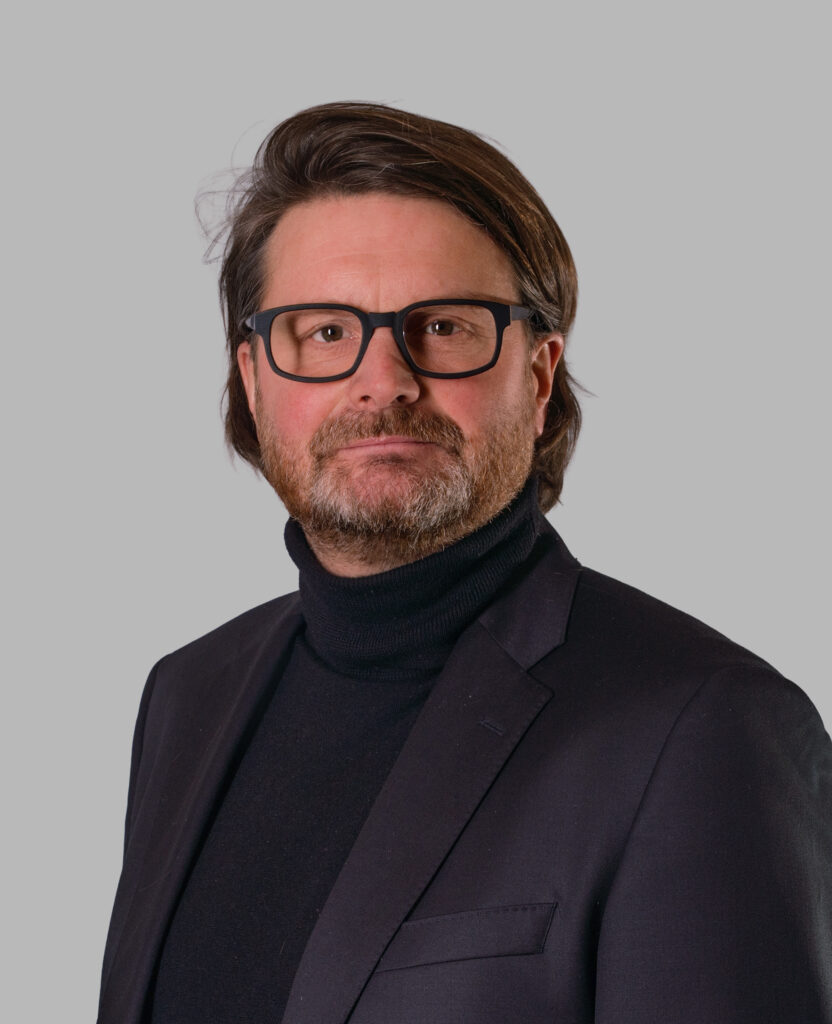 26 01 axio capital shoot10025 marc antoine catherine (3)